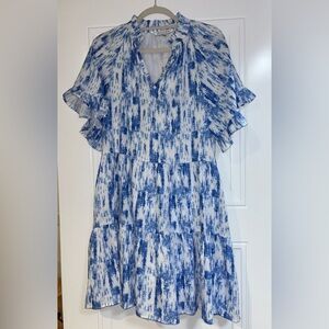 Babydoll dress with ruffled sleeves